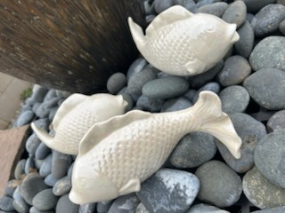 IRIDESCENT CERAMIC FISH DECOR